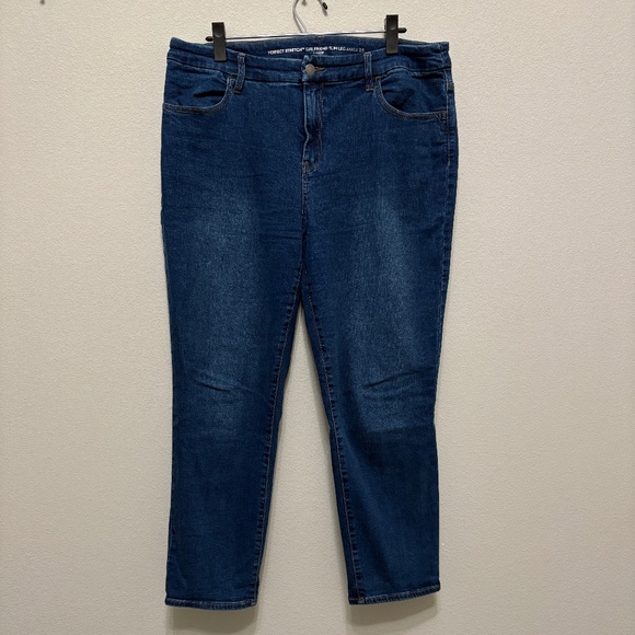 Chico's Perfect Stretch Girlfriend Slim Leg Ankle Jean - 14 - Picture 2 of 6